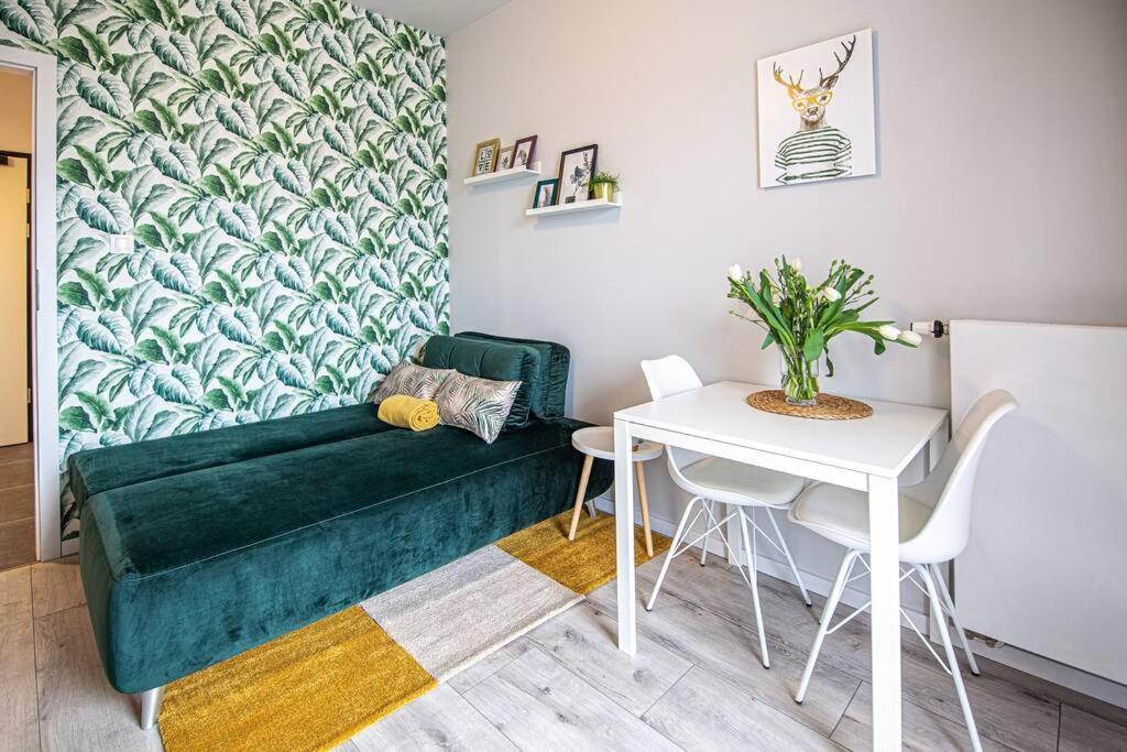 Apartament With Garden Bezplatny Parking !!! Красков Екстериор снимка